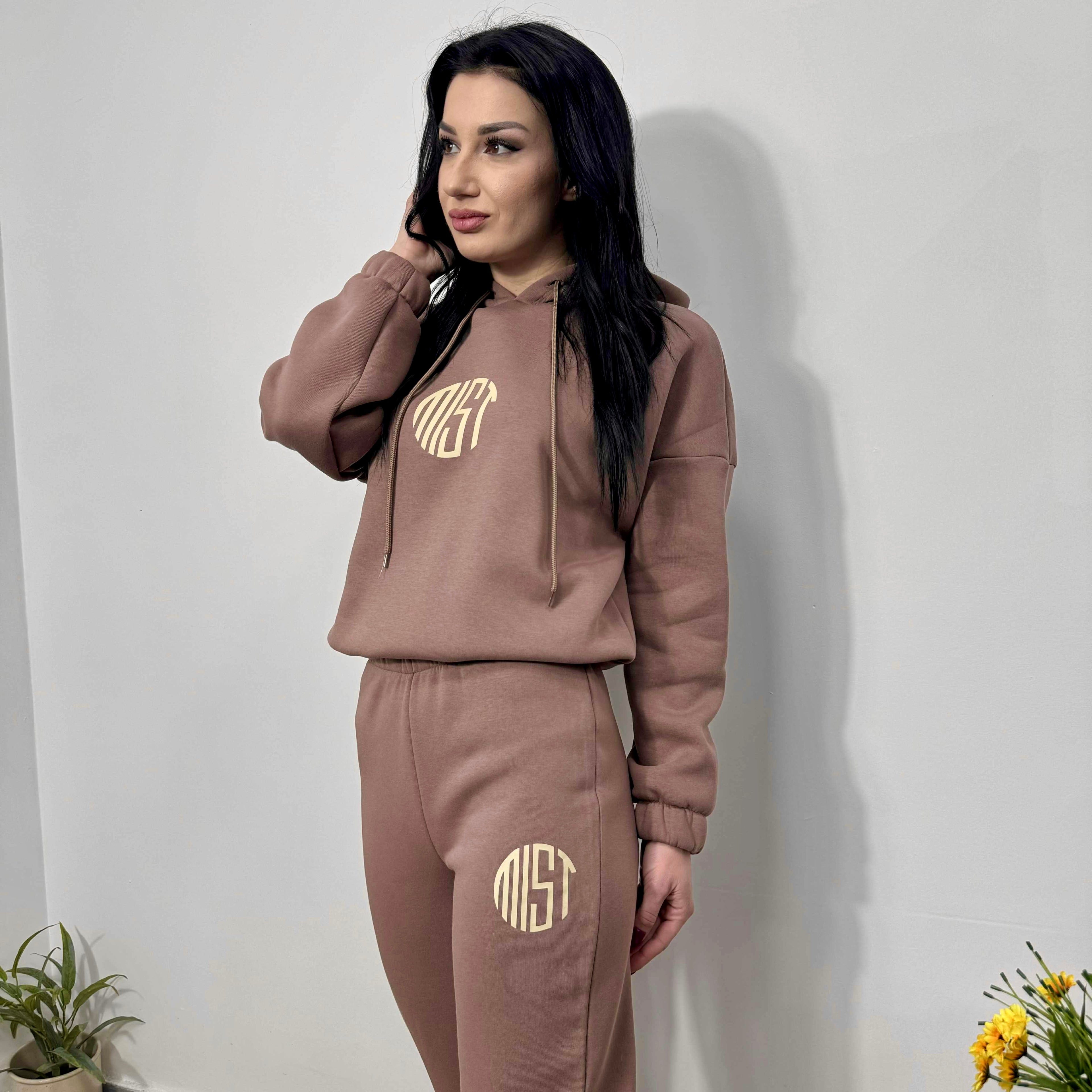 Set din două piese matlasat MIST cu glugă, maro