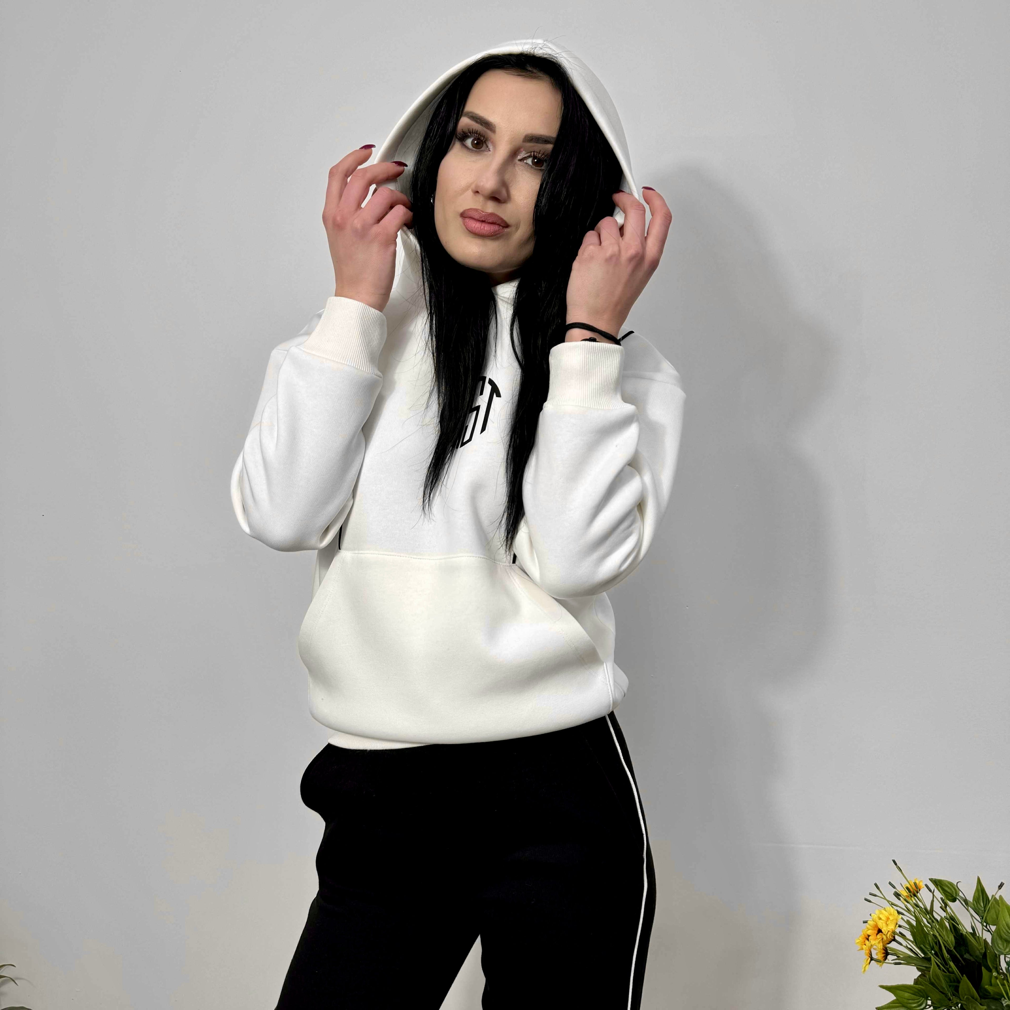 Set modern „Lily” până la 3XL, alb